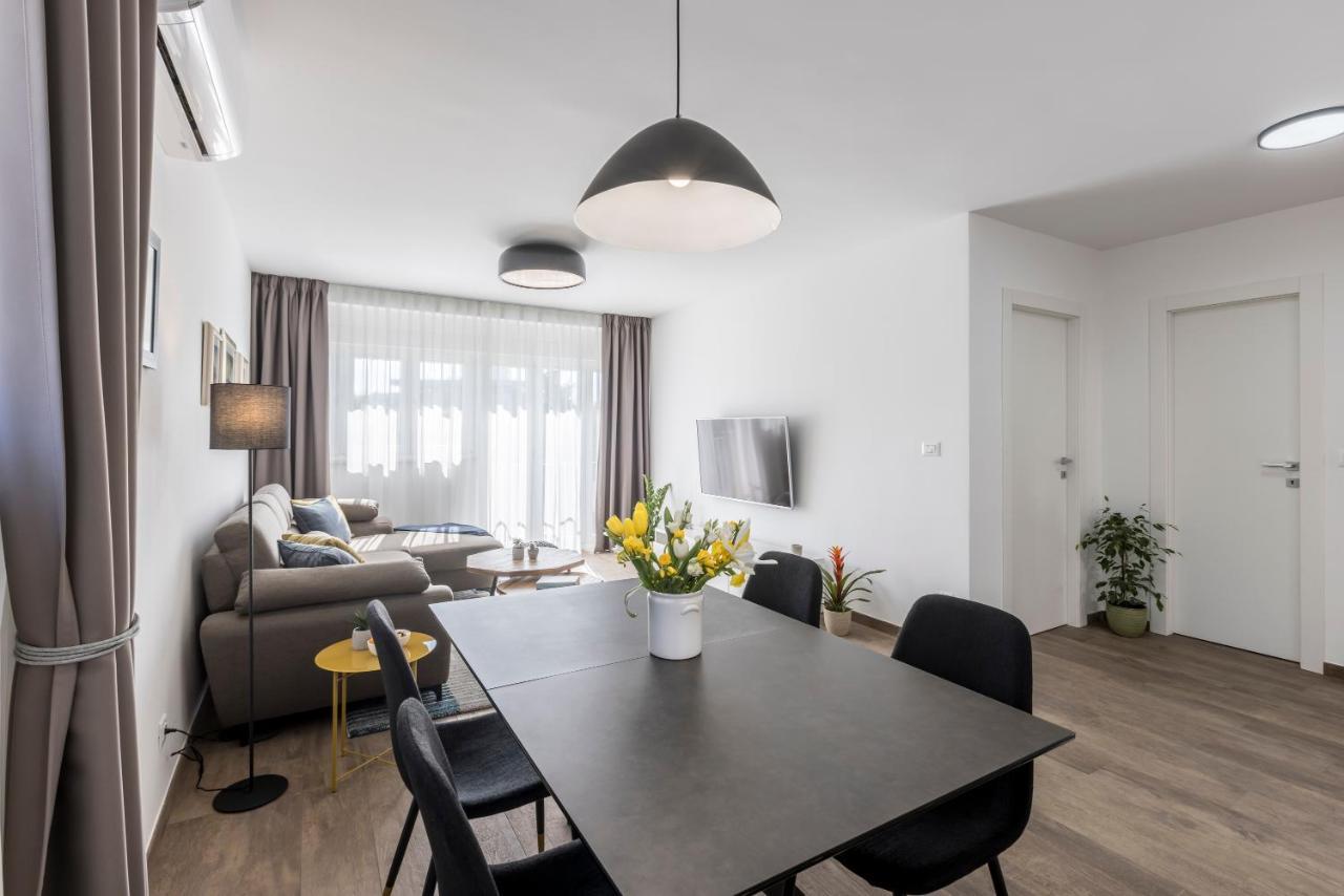 Domus Mea Apartment سبليت المظهر الخارجي الصورة